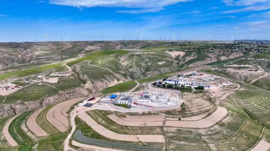 从“新”出发的绿色蝶变——长庆油田采油五厂聚焦“双碳”目标探寻绿色低碳转型发展新